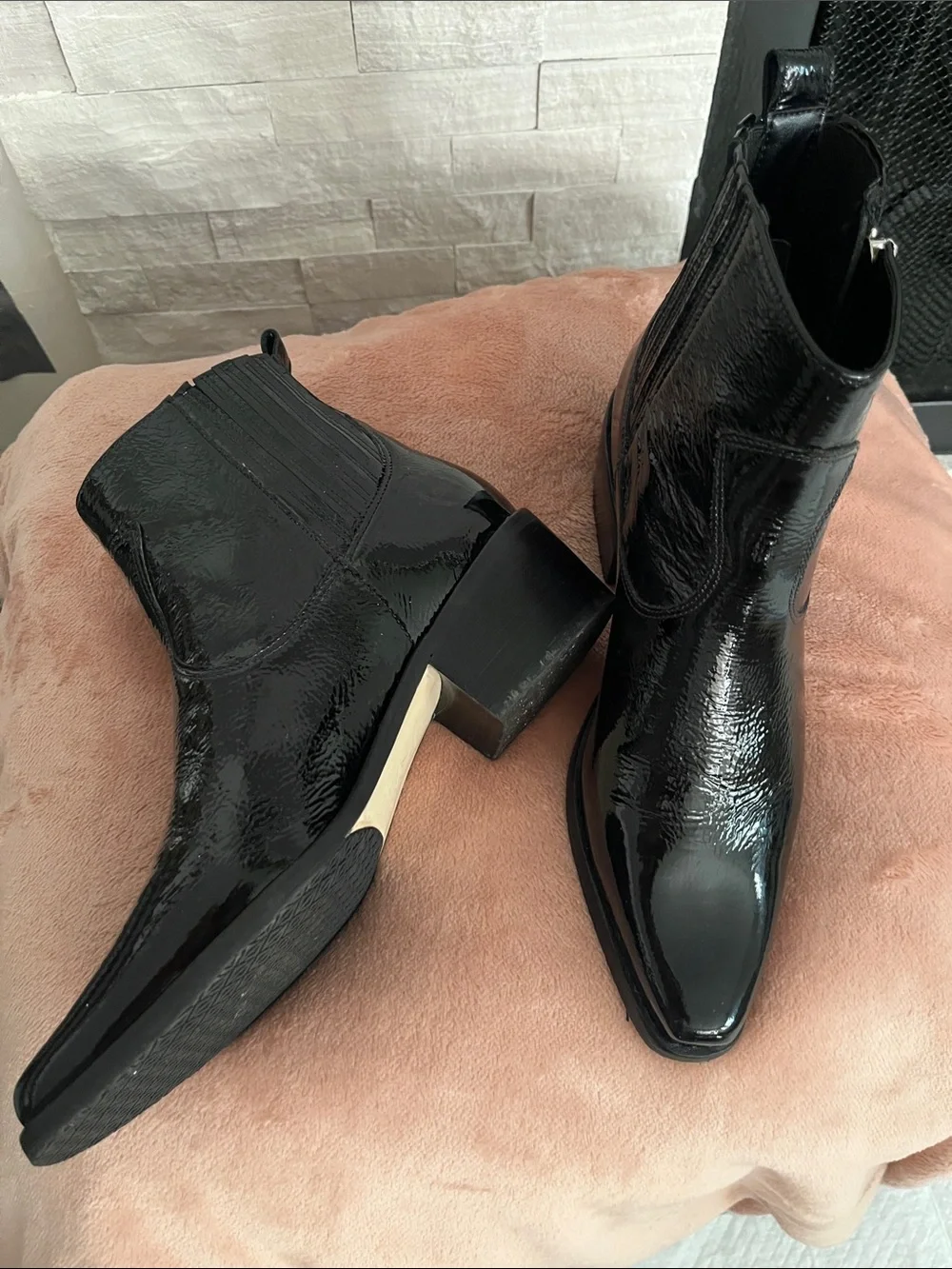 Donald J. Pliner Black Patent Ankle Boots for women size 7